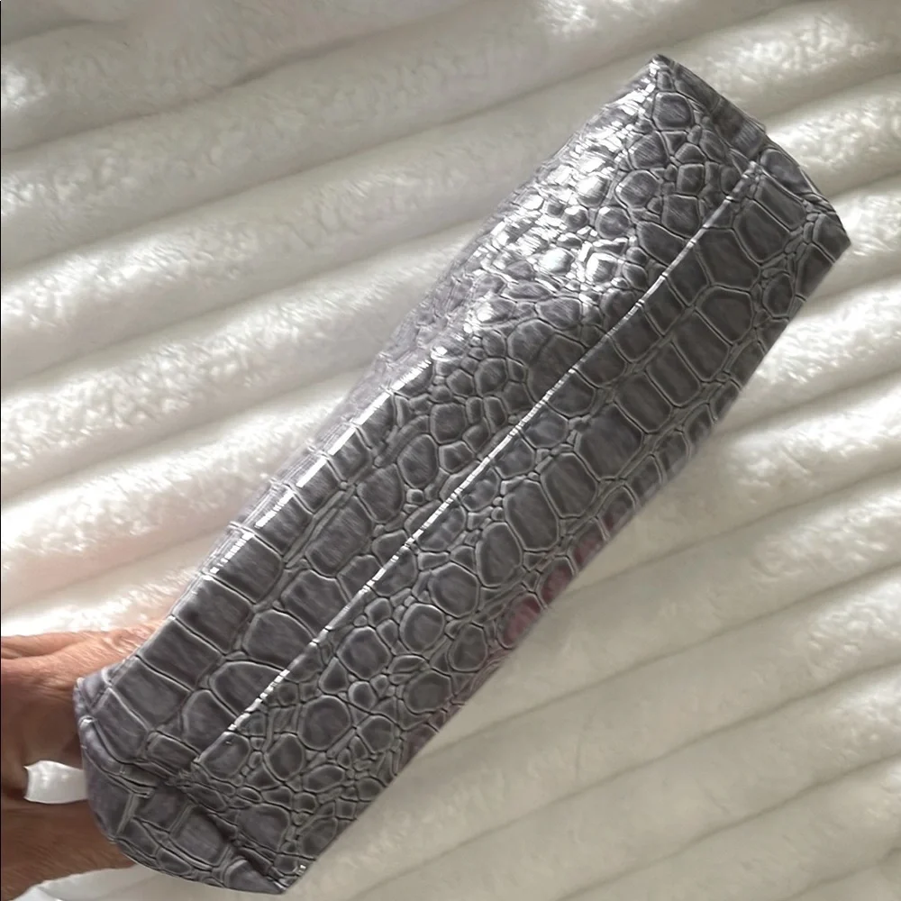 Estée Lauder NWOT Elegant Lavender Crocodile-Embossed Bag
